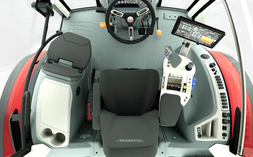 McCormick X7.624 cabina