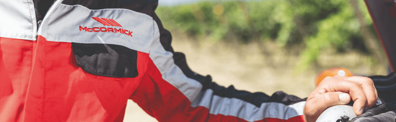 Customer support for working with an extra gear